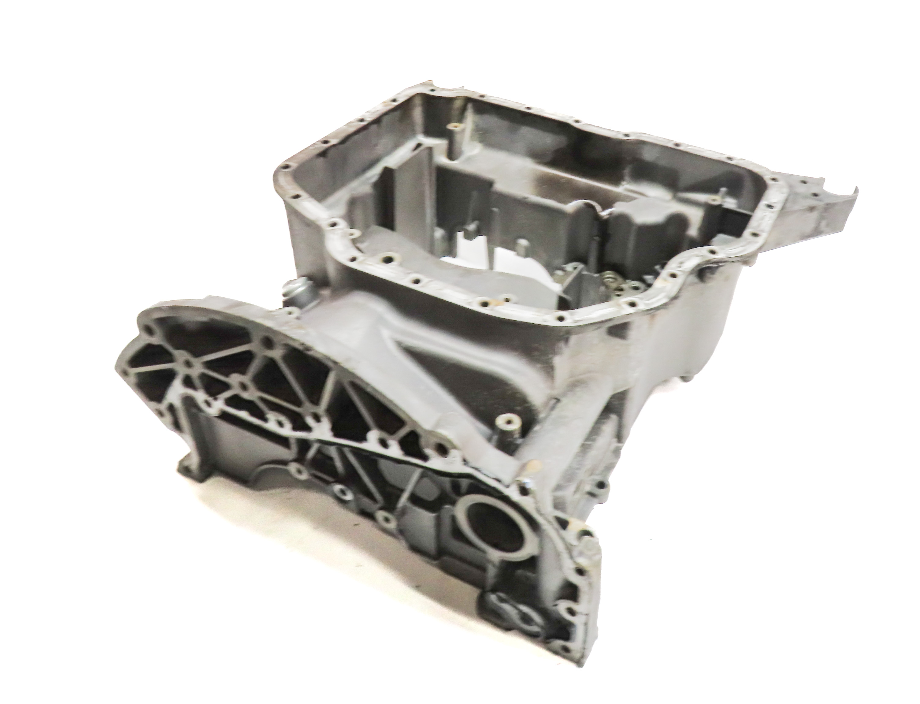 2011 AUDI Q7 (4L) 3.0L DIESEL (CATA) UPPER ENGINE MOTOR OIL FLUID PAN — exact item pictured